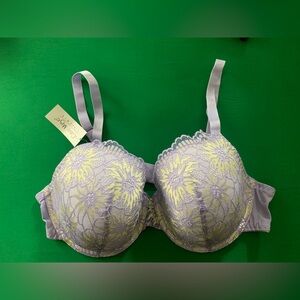 Curve Muse Lavender Floral Lace Underwire Bra with silver Accents